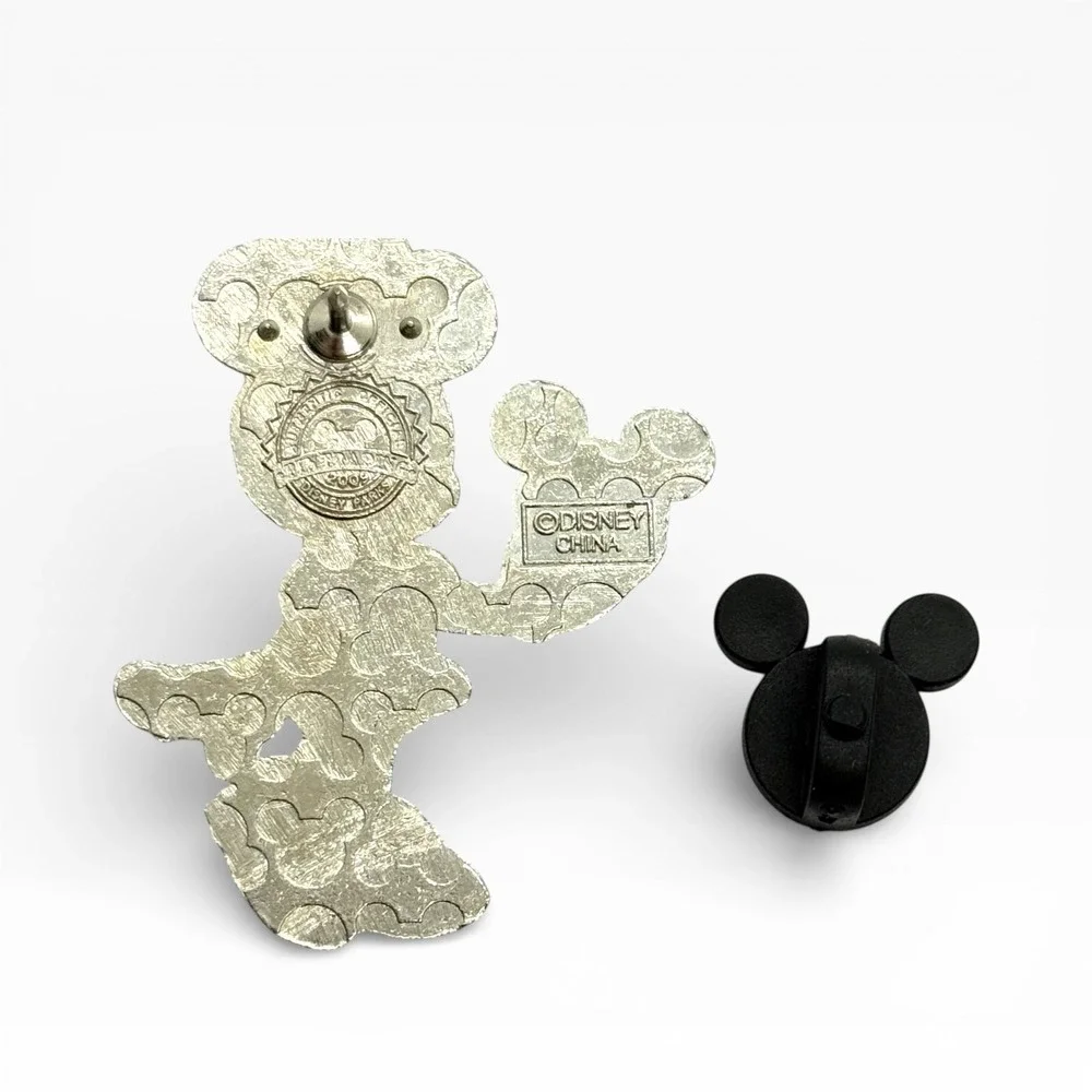 Disney Minnie‎ Mouse Enamel Pin Holding Mickey Hat
